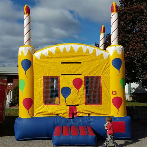 Bouncy Castle Rentals | Product categories | Full of Beans Party Rentals