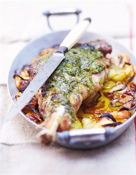 Gigot Aux Herbes Sauce à Lail Pour 8 Personnes Recettes Elle à Table