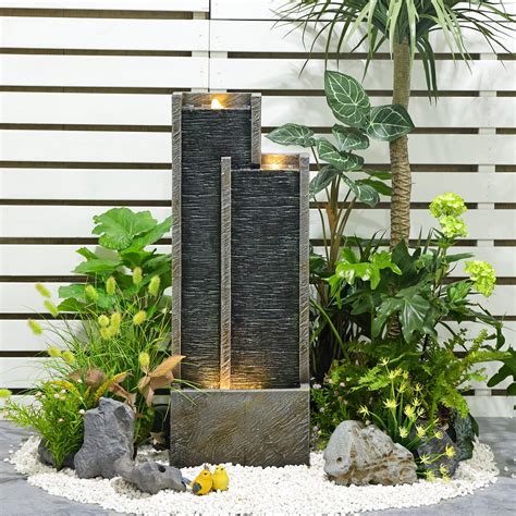 garden and fountains 7