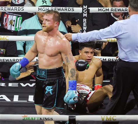 Canelo Álvarez Vence Por Voto Unánime A Munguía Y Retiene Sus Títulos Mundiales Boxeo