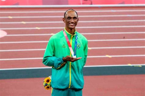 Alison dos Santos faz história bronze nos 400m ABC do ABC