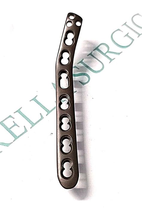 Locking Medial Distal Humerus Plate TItanium Thickness 3 5mm At Rs