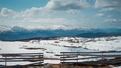 Premium Photo | Snow in the mountains Winter in the mountains in Norway