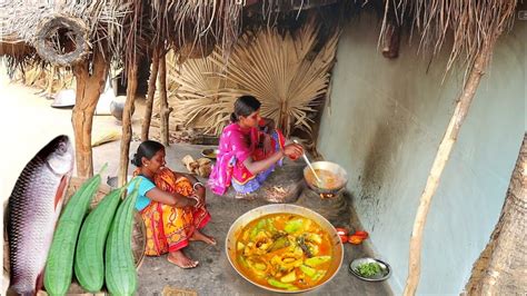 ROHU FISH CURRY With Vegetable Traditional Santali Tribe Cooking Recipe