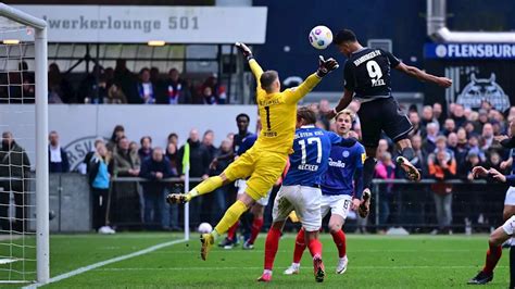 Hamburger SV Hamburger SV Vs Holstein Kiel Im Live Ticker Das