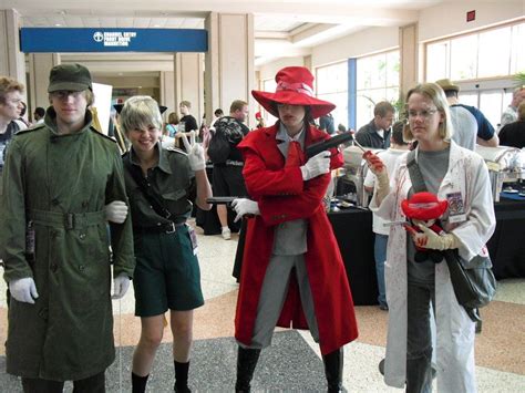 Hellsing Cosplay by wolfie-ninja Hellsing Cosplay, Group Cosplay ...