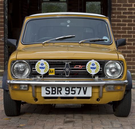 Front Classic Mini Genuine 1275 Gt 1979 Sandglow Paul Steel Flickr