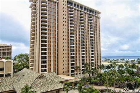 Ilikai Hotel Condo 624 − 1 Bedroom Beach View Condo, Oahu | Aloha ...