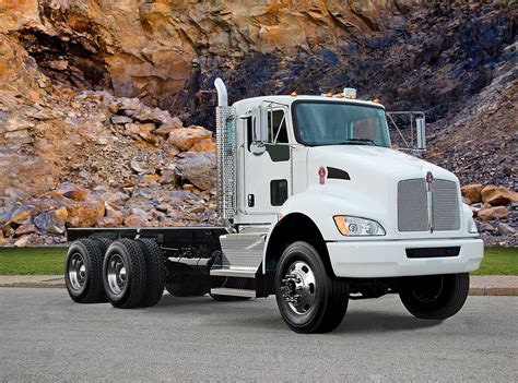 footnotes towblog towing news   web kenworth truck company news