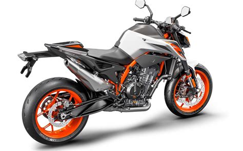 Motorrad Vergleich Aprilia Dorsoduro Vs Ktm Duke R