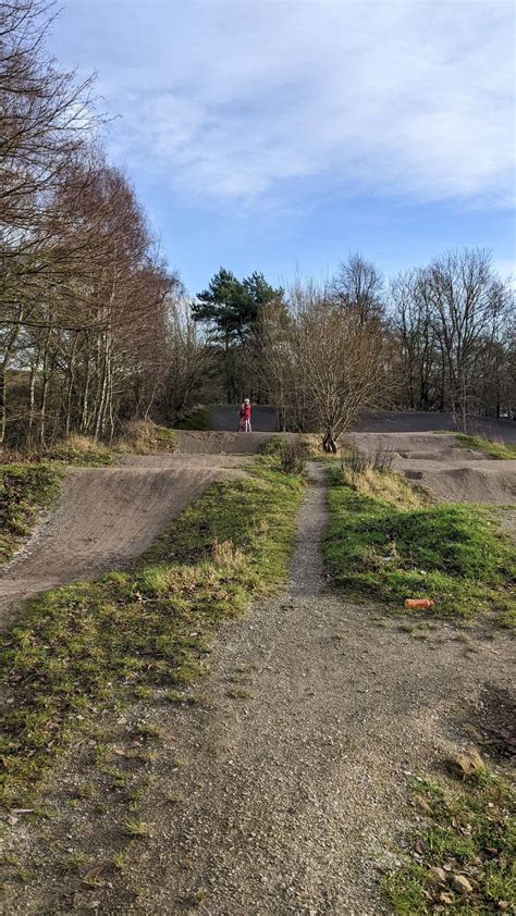 Yeadon Tarn, Leeds Review For Families | Play Park & Trails