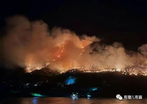 重庆山火，映出了中国人骨子里的英雄气概！