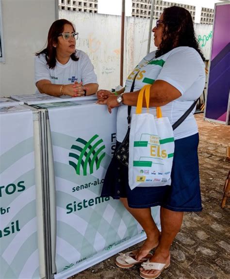 Senar Promove Empreendedorismo Feminino No Campo Durante Passagem Da