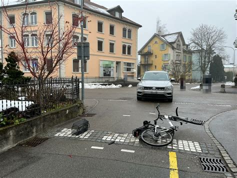 Wil Sg Verkehrsunfall Zwischen Auto Und E Bike Fahrerin