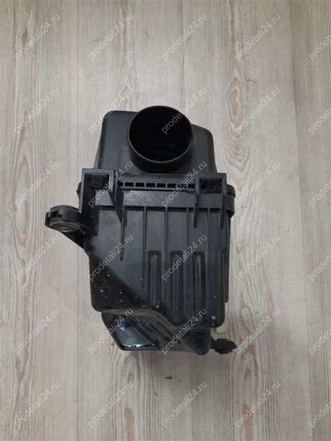 Корпус воздушного фильтра Hyundai SOLARIS 28111-1R100 купить б/у ...