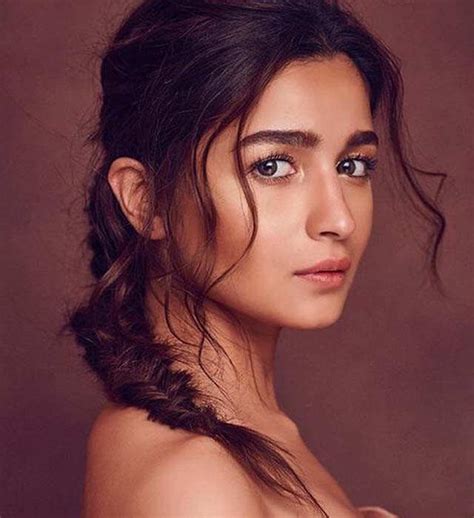 Celebrity Nude Makeup Looks We Want To Recreate Femina In