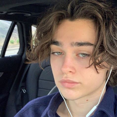 Pin by emer on garçon Skater boy hair Boy hairstyles Hot skater boys