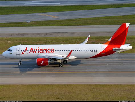 PR ONZ Avianca Brasil Airbus A320 214 WL Photo By Tiago Deivid ID