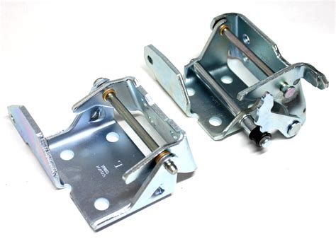 New Dorman Upper Lower Door Hinge Set Lh For Chevy C K