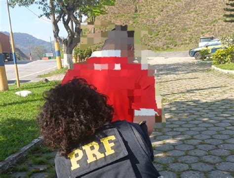 Foragido Por Roubo E Homicídio é Preso Em Carro De Aplicativo Durante