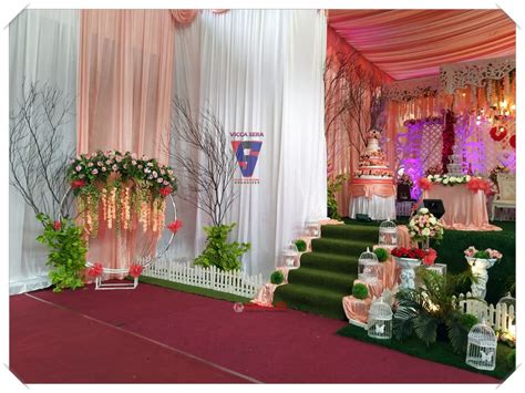 Dekorasi Pernikahan Tema Warna Merah, Keren juga loh untuk Hari