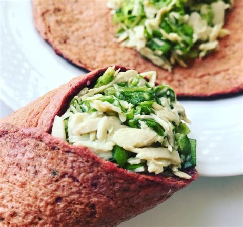 Wraps caseros de ensalada césar