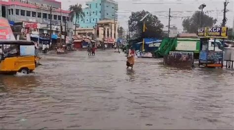 Michaung Cyclone To Make Landfall Near Bapatla 900 Evacated In SCAP