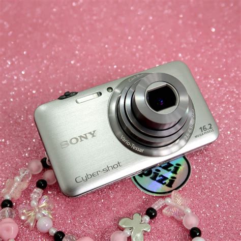 Jual DIGICAM Sony Cybershot DSC WX7 In Silver Full Set 24FEB02