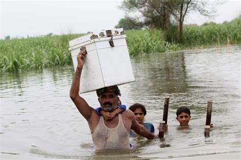 大雨と洪水で36人死亡、25万人以上に影響 パキスタン 写真3枚 国際ニュース：afpbb News