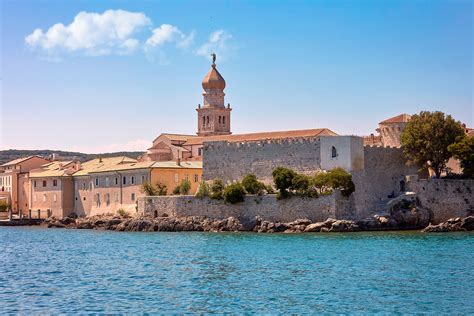 Krk (Stadt) - Kroatien Reiseführer - von Kroati.de √