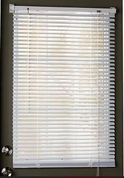 How To Fix Magnetic Blinds That Have Tilted Inside The Door – Huetiful ...