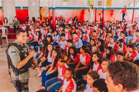 Cipm Promove A Es Em Apoio As Escolas E Creches Da Ais Pol Cia