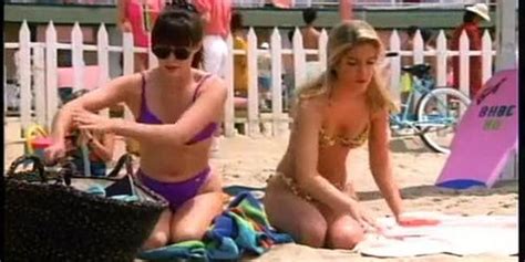 Tori Spelling Bikini Scene In Beverly Hills Tnaflix