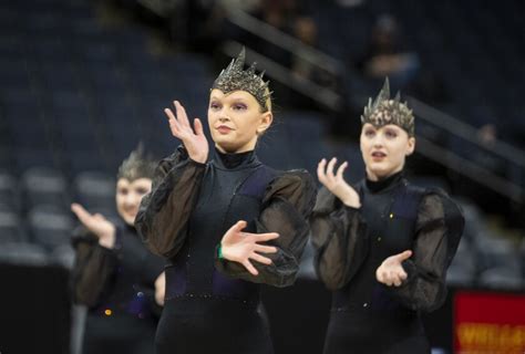 PHOTOS: Minnewaska Lakers compete in jazz division at Dance Team State ...