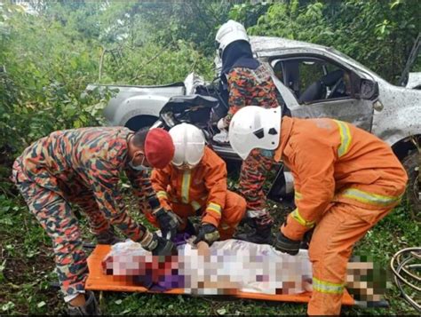 Wanita Maut Lapan Cedera Kenderaan Terbabas Di Kampung Paris Utusan