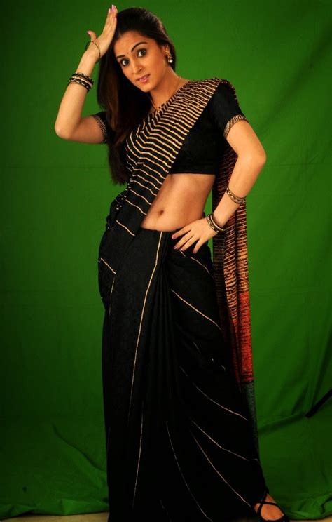 Shraddha Arya Hot Sexy Navel Show Photos In Saree Tollywood Galleries