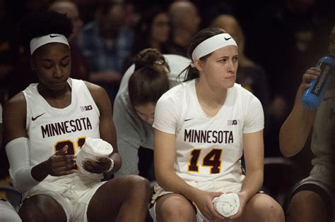 Gophers women’s basketball struggle against red-hot No. 25 Iowa 105-49 ...