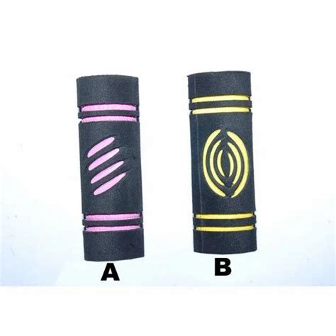 Handle Grip Cover at best price in New Delhi by Hem Auto Enterprises | ID: 2758833455