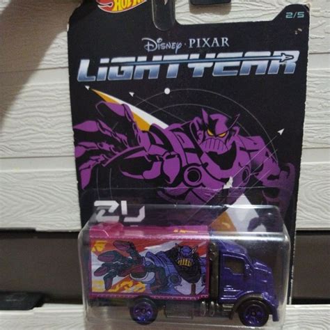 Jual Hot Wheels Hiway Hauler Disney Pixar Lightyear Shopee Indonesia