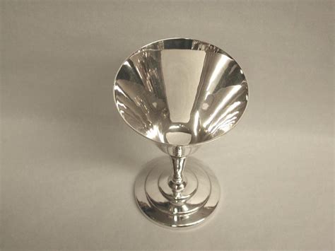 Set Of 6 Silver Plated Art Deco Cocktail Cups Dated Circa 1930 Mappin And Webb At 1stdibs