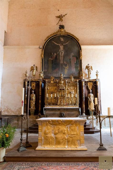 L Abbaye fortifiée de Saint Avit Sénieur en Dordogne un trésor