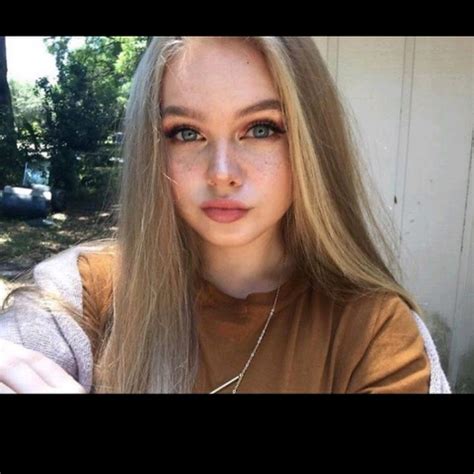 Renata Chechenova - YouTube