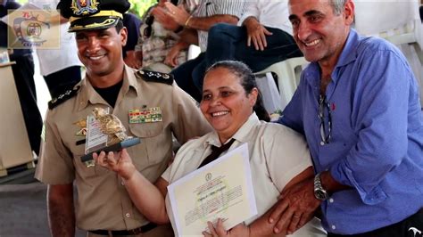 Solenidade De Homenagens A Alunos Servidores Civis E Militares Do