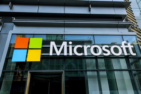 Microsoft Vittima Di Un Cyberattacco Da Parte Di Hacker Russi Violati