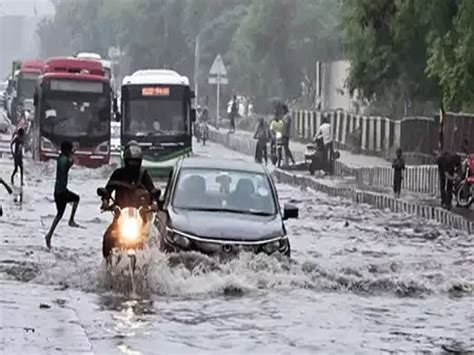 Delhi Weathe After Floods Delhiites Should Be Ready For The Heavy Rains Imd Issued Advisory