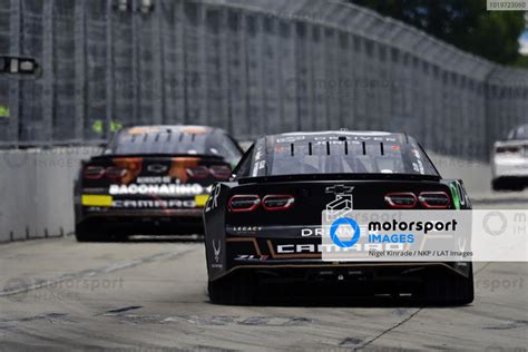 43 Erik Jones Legacy Motor Club Draiver Chevrolet Camaro Chicago