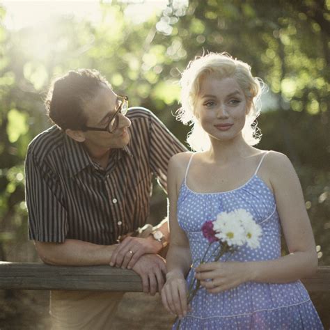 Blonde cuándo se estrena la película de Marilyn Monroe protagonizada por Ana de Armas Glamour