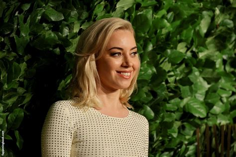 Aubrey Plaza Nude The Fappening Photo FappeningBook