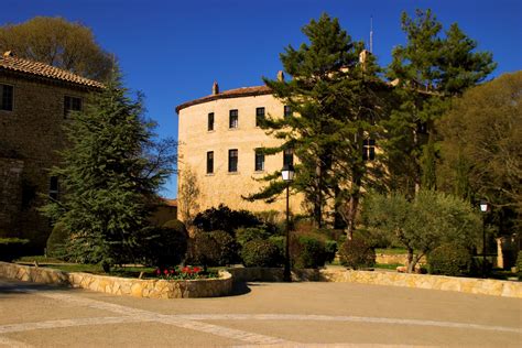 Mack in France: Chateau de Cadarache