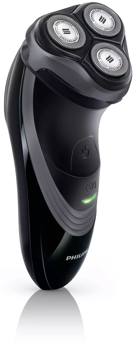 Shaver series 3000 Электробритва для сухого бритья PT727/16 | Philips
